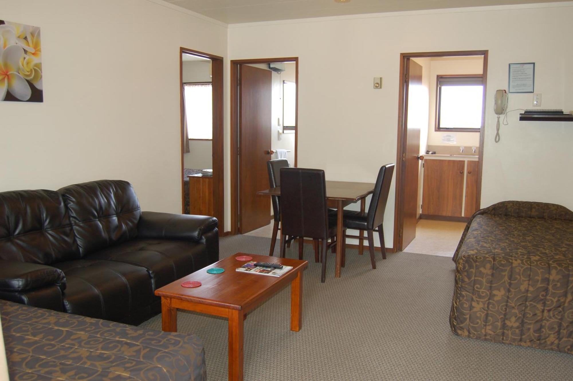 Carisbrook Motel Dunedin Exterior photo