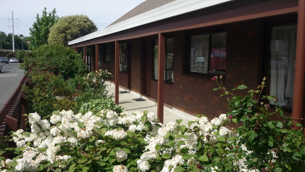 Carisbrook Motel Dunedin Exterior photo